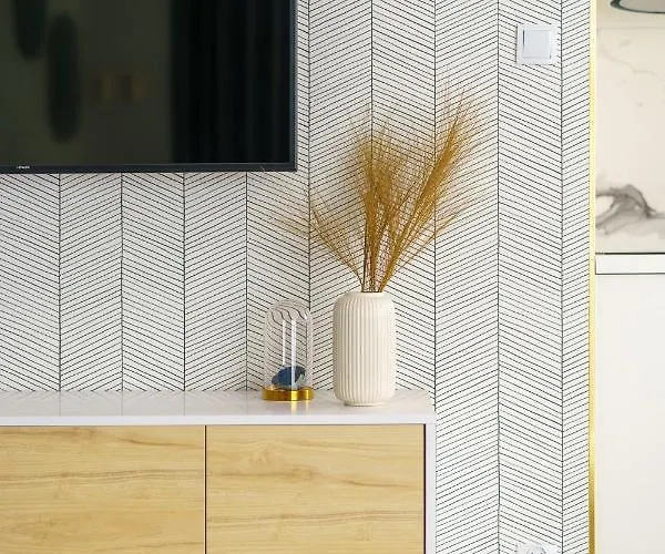 Chilliapartamenty - Generala Maczka - Lazuryt * 코워브제크